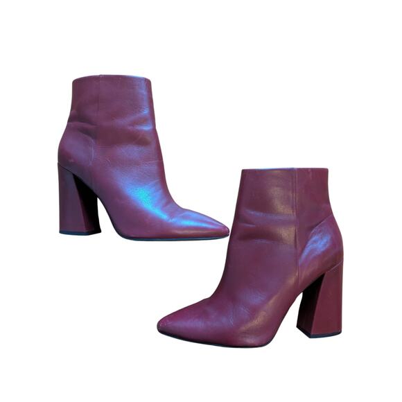 Vince Camuto Red Ankle Booties Heels Fall Winter Size 9.5 - Picture 1 of 7
